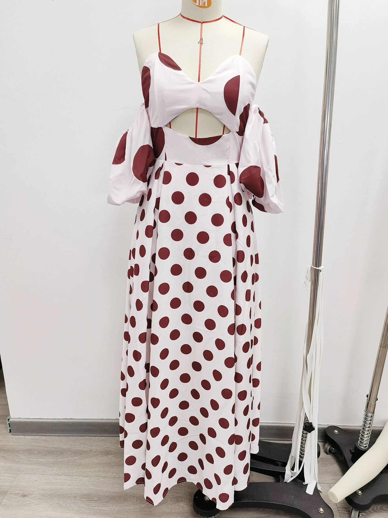 Sweetheart Neckline Puff Sleeve Cutout Maxi Dress view 3