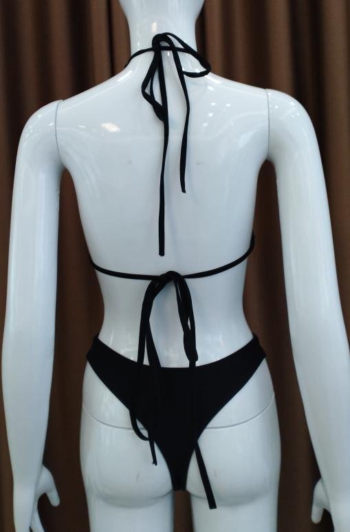 Elegant Black Criss-Cross Halter Monokini