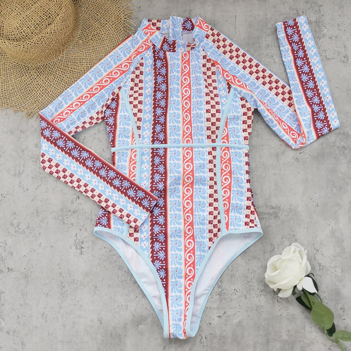 Women’s Long Sleeve Zip-Up One-Piece Surf Suit