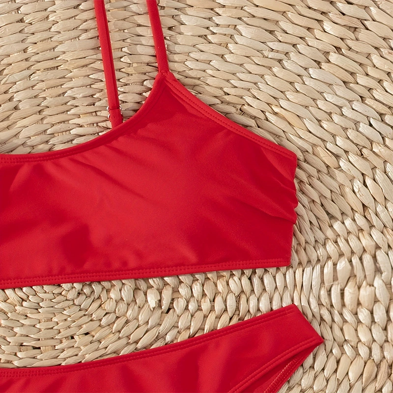 Women's Spaghetti Strap Bandeau Bikini Set with High-Cut Briefs view 3