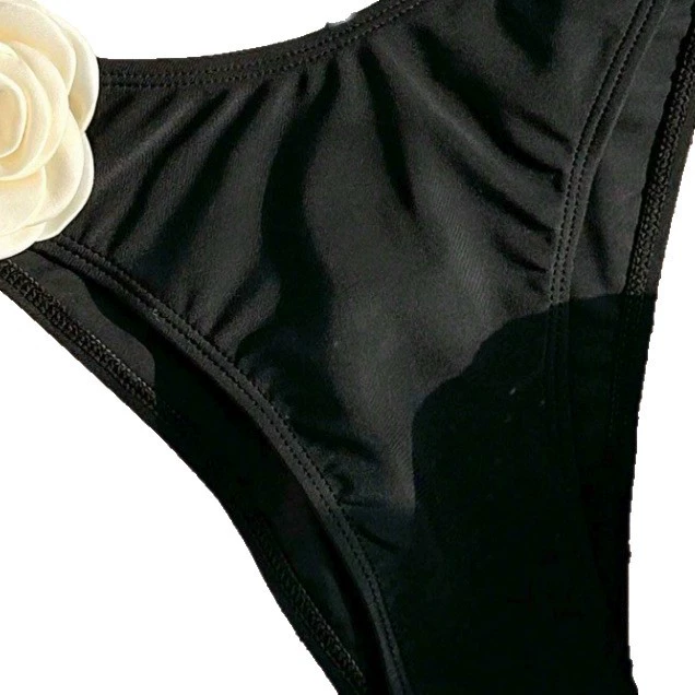 Women's Rosette Applique Bandeau Bikini Set view 5