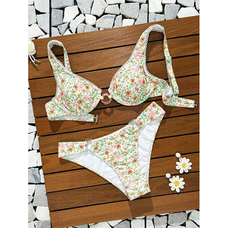 Scalloped Trim Bikini Set with Ring Details view 5