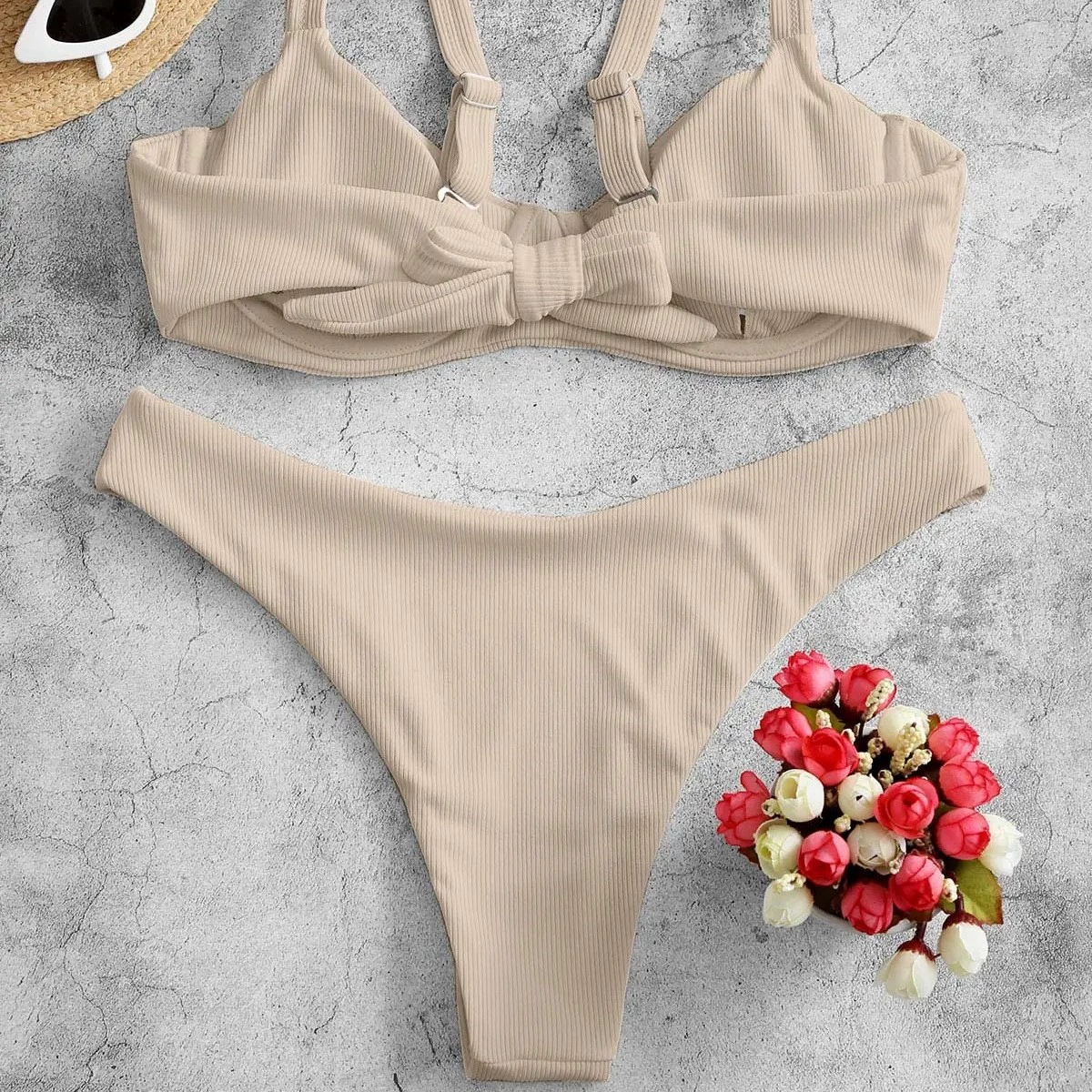 Two-Piece Underwire Bikini Set with High-Cut Bottom view 3