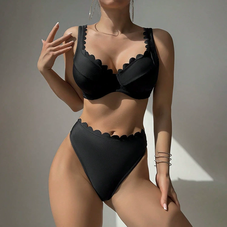 Scalloped Edge Bikini Set with Underwire Cups and High-Waist Bottom