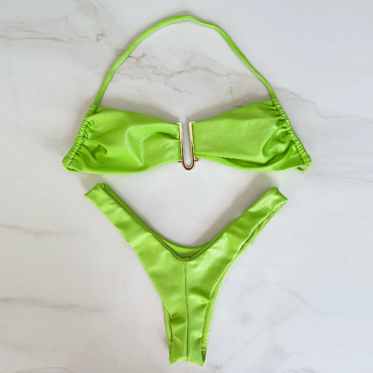 Halter Neck Bikini Set with Metal Clasp and V-Shaped Bottom