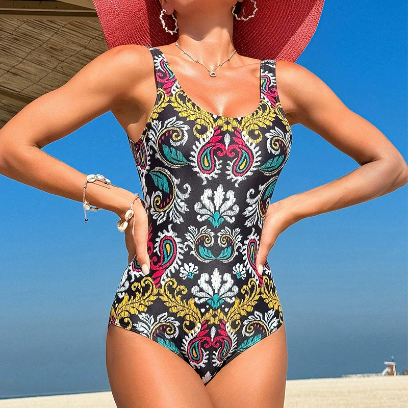 Women’s Wide Strap Scoop Neck One-Piece Swimsuit