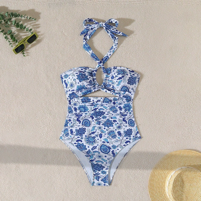 Women's Halter Cutout One-Piece Swimsuit with Back Clasp view 3