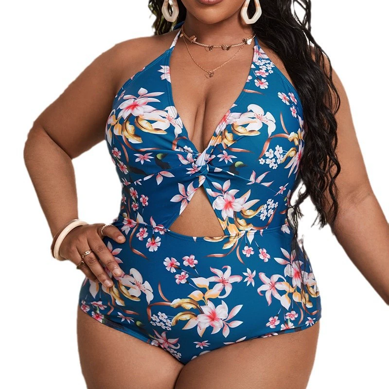 Plus Size Halter Neck One-Piece Swimsuit with Front Cutout view 5