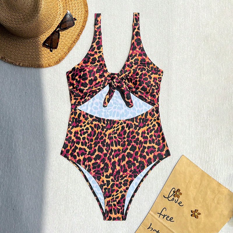 Pink-yellow leopard print