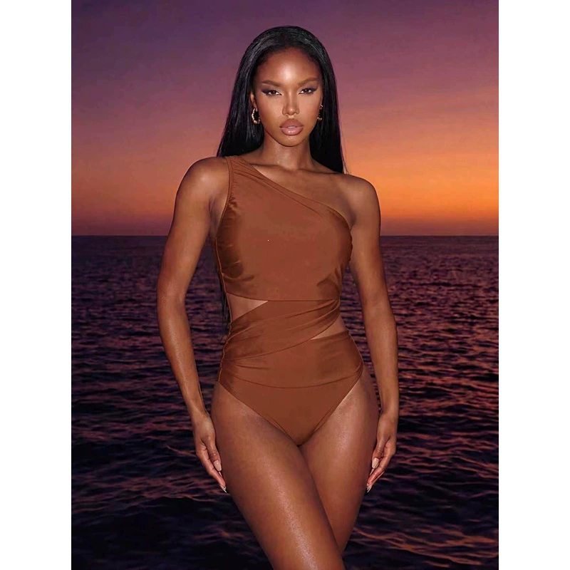 One-Shoulder Cutout One-Piece Swimsuit