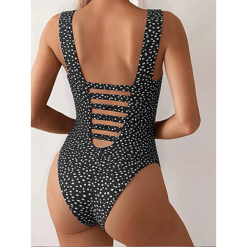 Scoop Neck Ruched One-Piece Swimsuit with Strappy Back view 3