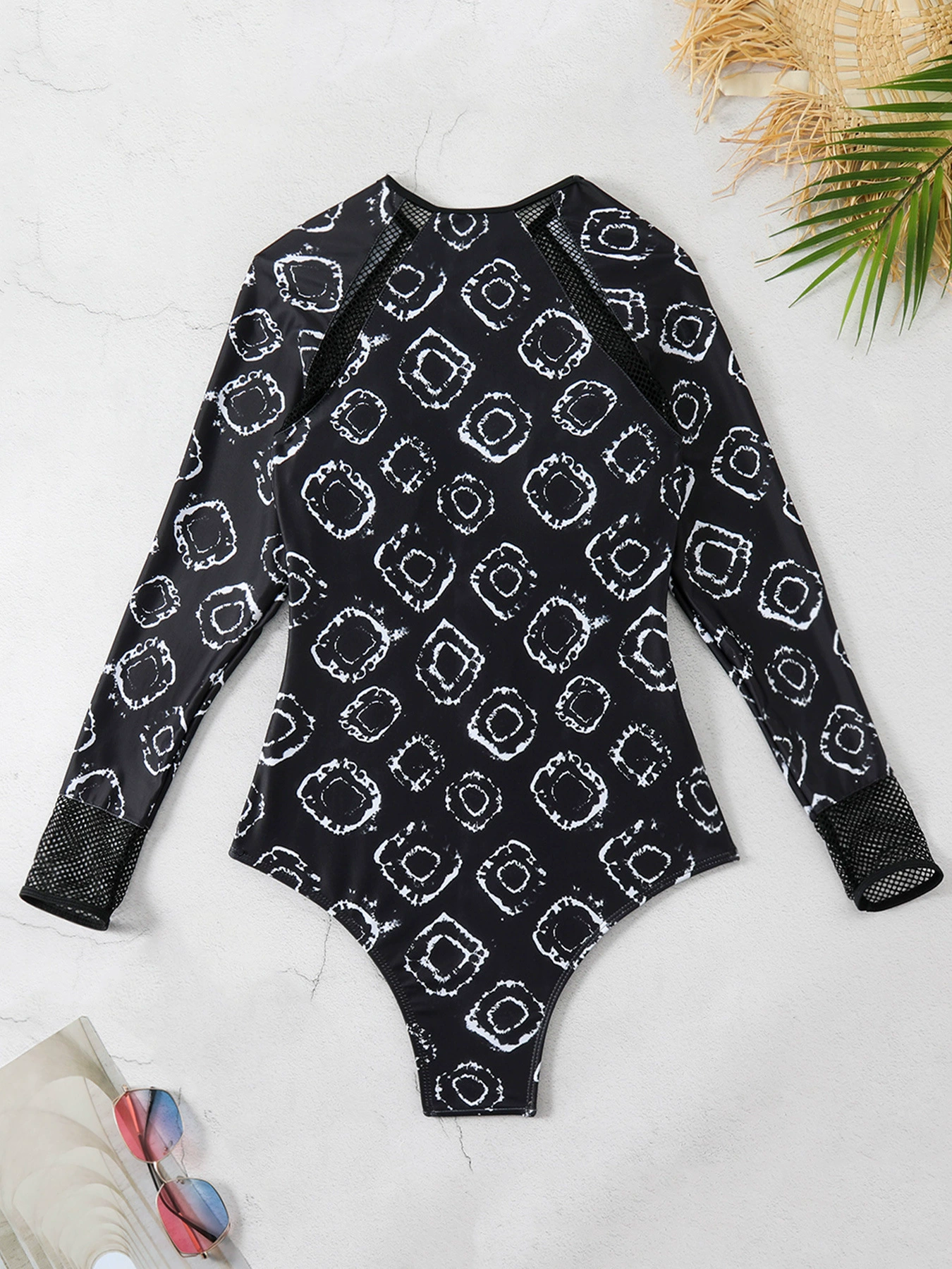 Long Sleeve One-Piece Swimsuit with Zipper and Cutout view 3