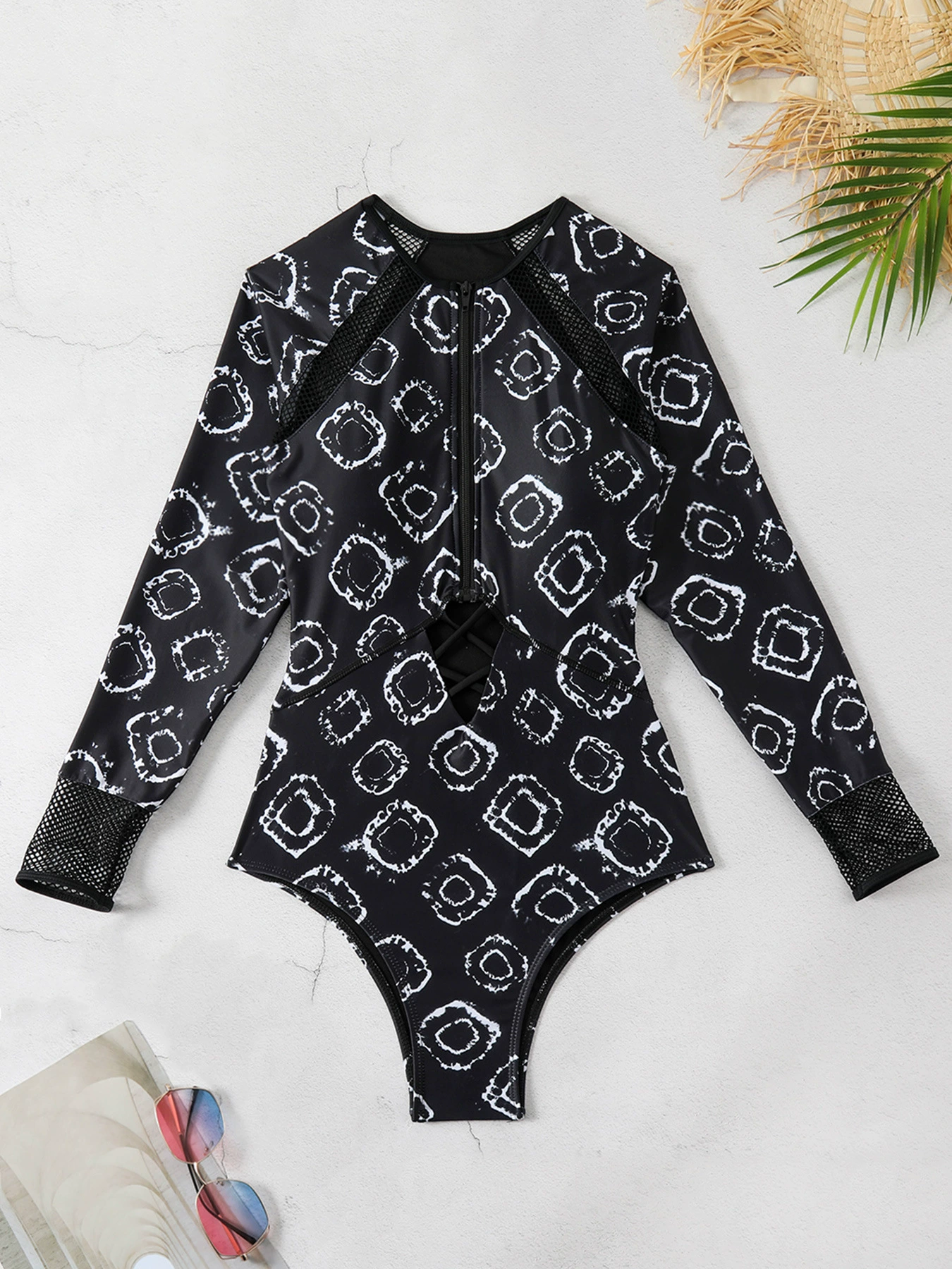 Long Sleeve One-Piece Swimsuit with Zipper and Cutout view 4