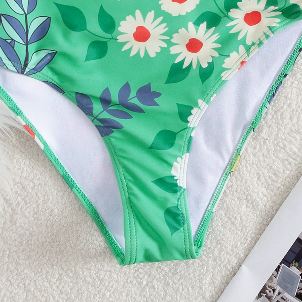 One-Shoulder One-Piece Swimsuit with 3D Applique