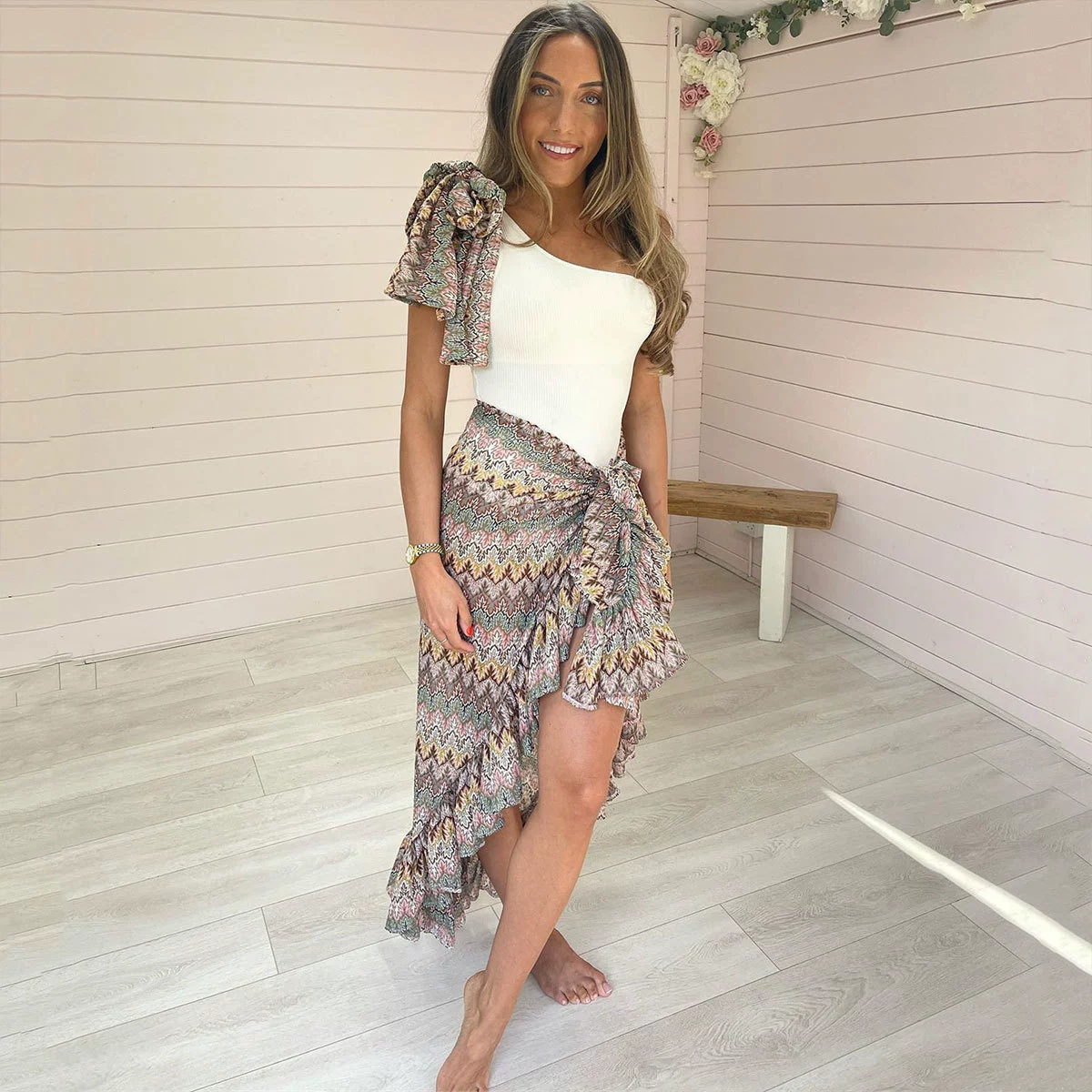 One-Shoulder One-Piece Swimsuit with Ruffled Wrap Skirt Set