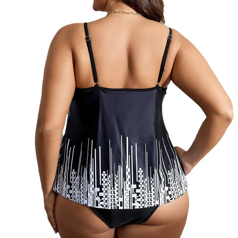 Plus Size Crisscross Strap Tankini Swimsuit Set view 5