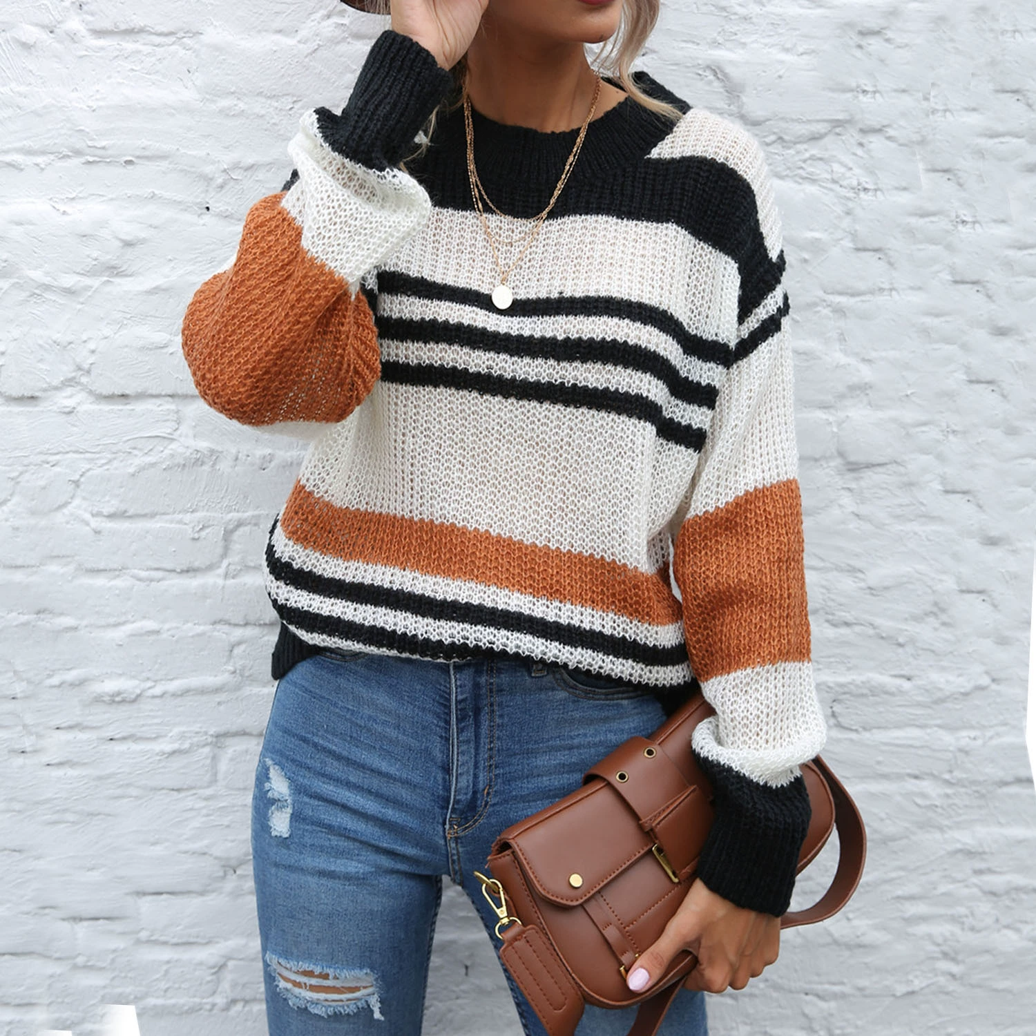 Women’s Round Neck Knit Pullover Sweater
