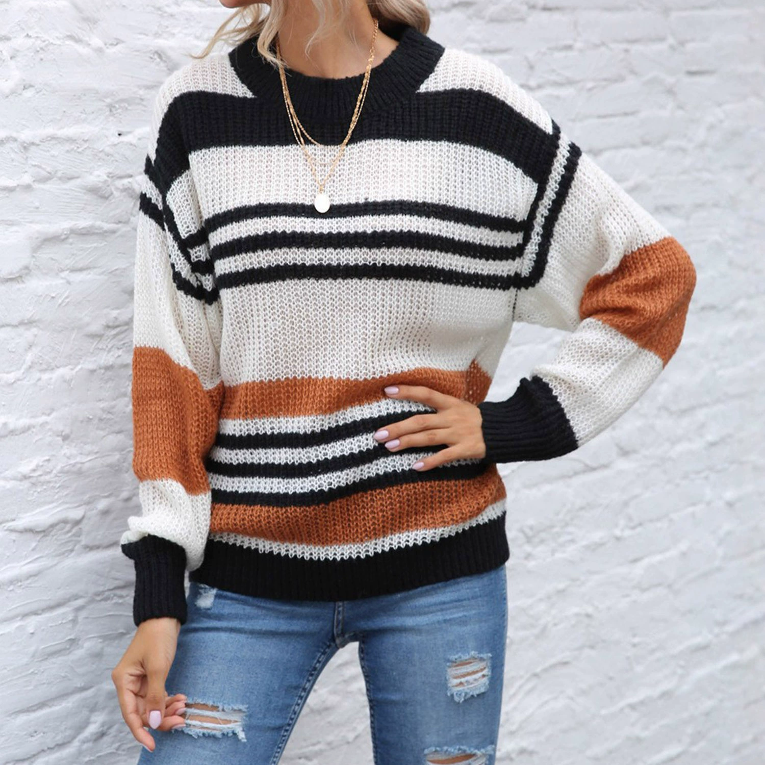 Women’s Round Neck Knit Pullover Sweater