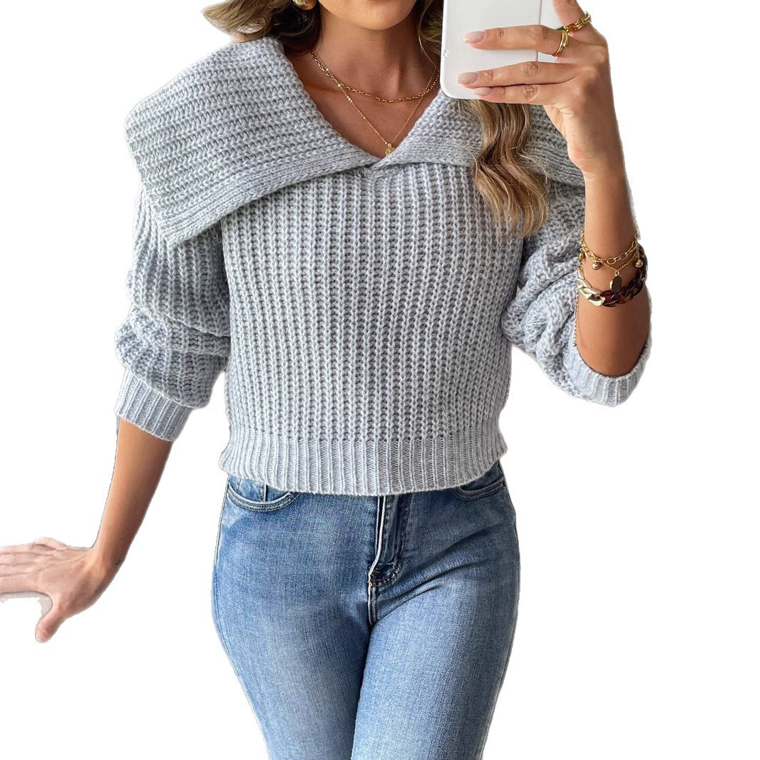 Women's Cropped V-Neck Sweater with Oversized Collar view 5