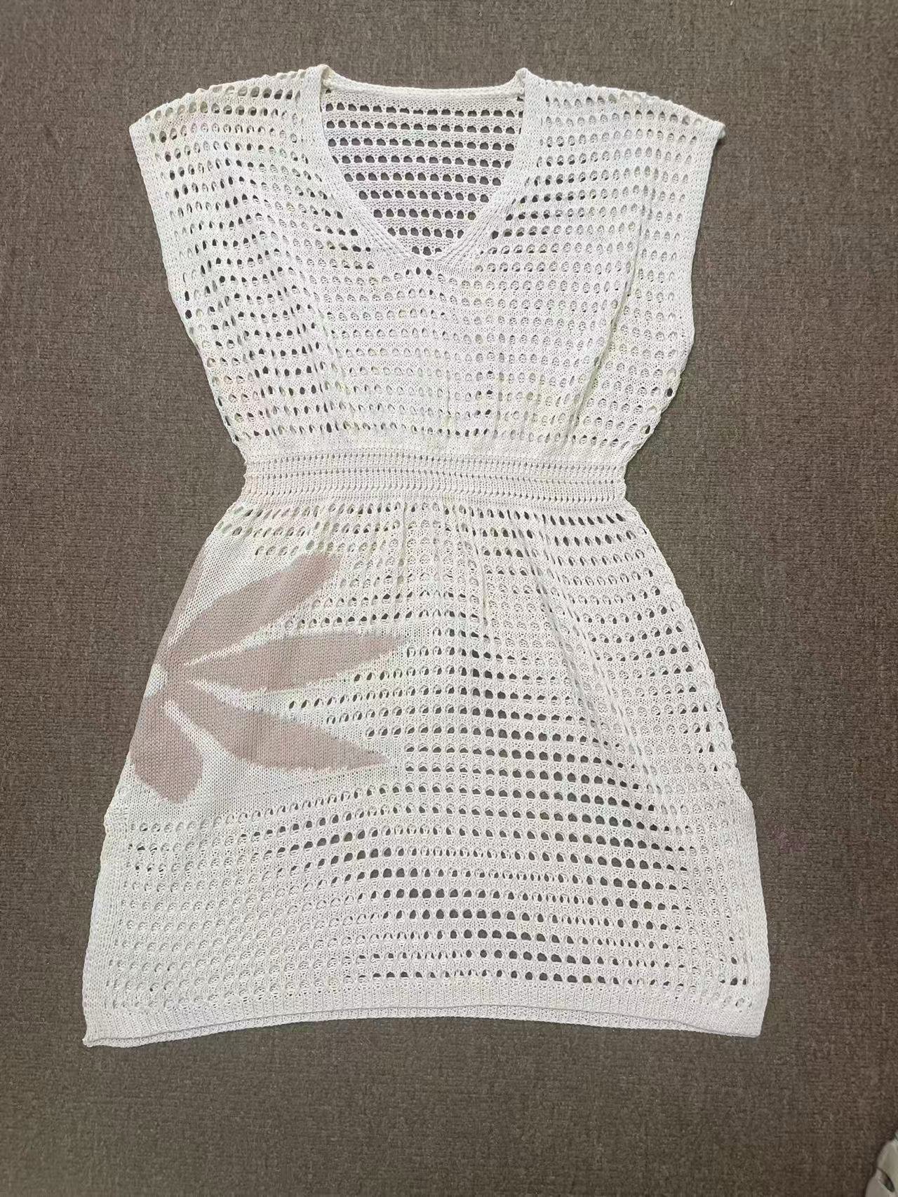 35 Off-white