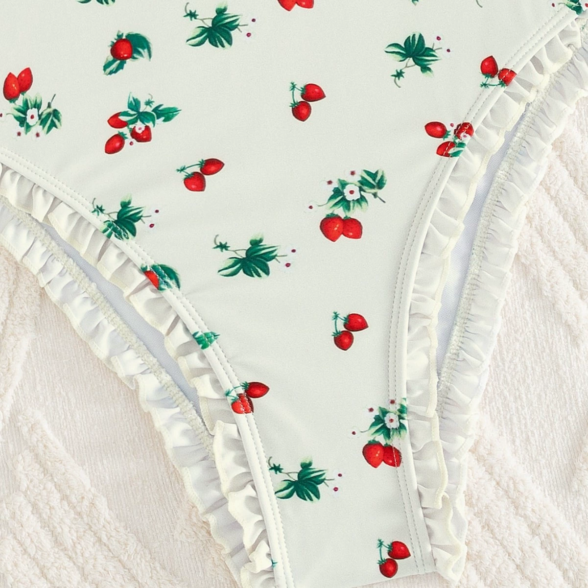 Ruffled One-Piece Swimsuit with Bow view 3