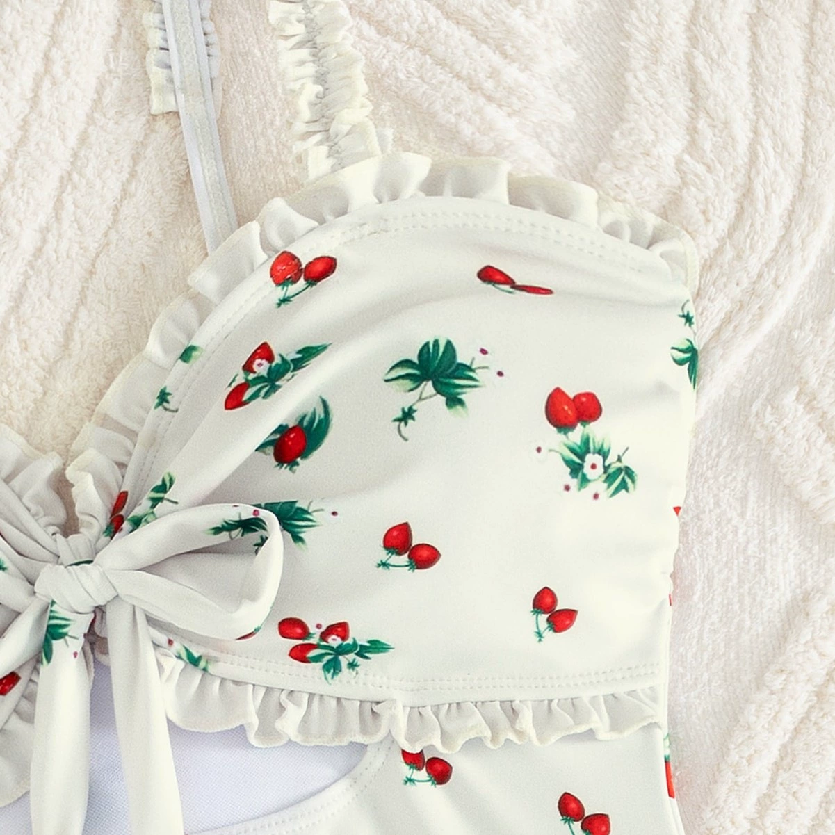 Ruffled One-Piece Swimsuit with Bow view 4