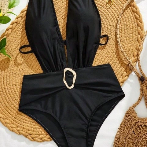 Halter Neck Cutout One-Piece Swimsuit with Ring Detail view 3