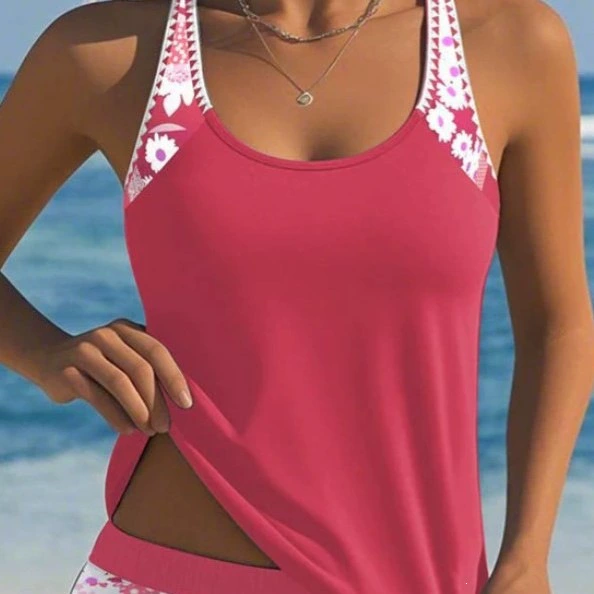 Two-Piece Tankini Swimsuit with Boy Shorts