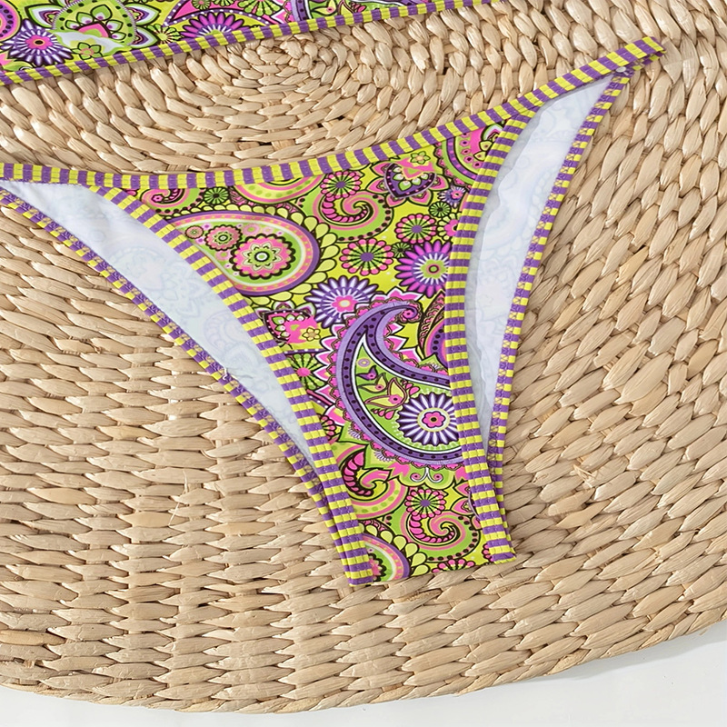 Women's Scoop Neck Spaghetti Strap Bikini Set view 8
