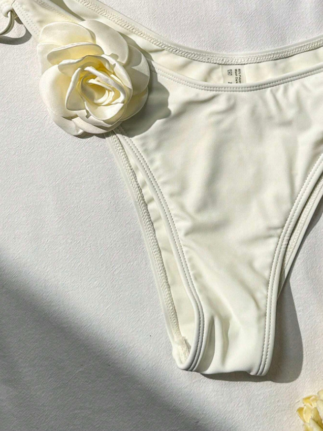 Women's Rosette Applique Bandeau Bikini Set view 17