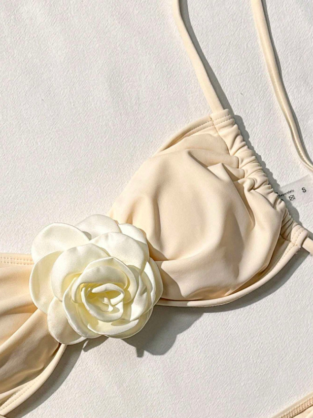 Women's Rosette Applique Bandeau Bikini Set view 22