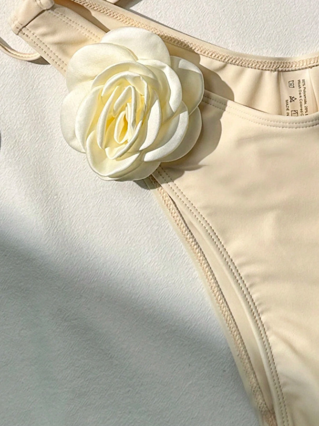Women's Rosette Applique Bandeau Bikini Set view 23
