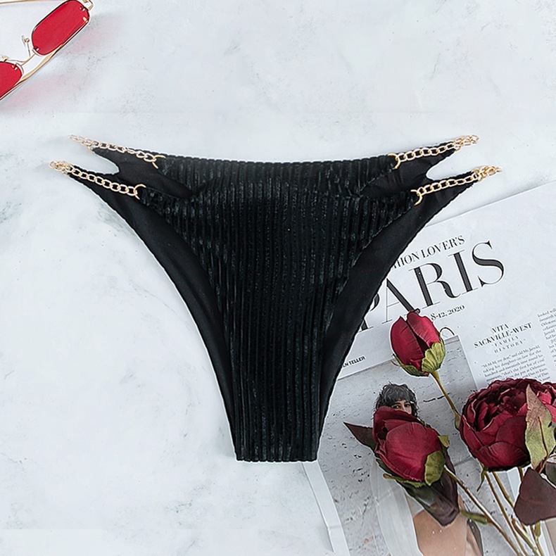 Chain Detail Triangle Bikini Set