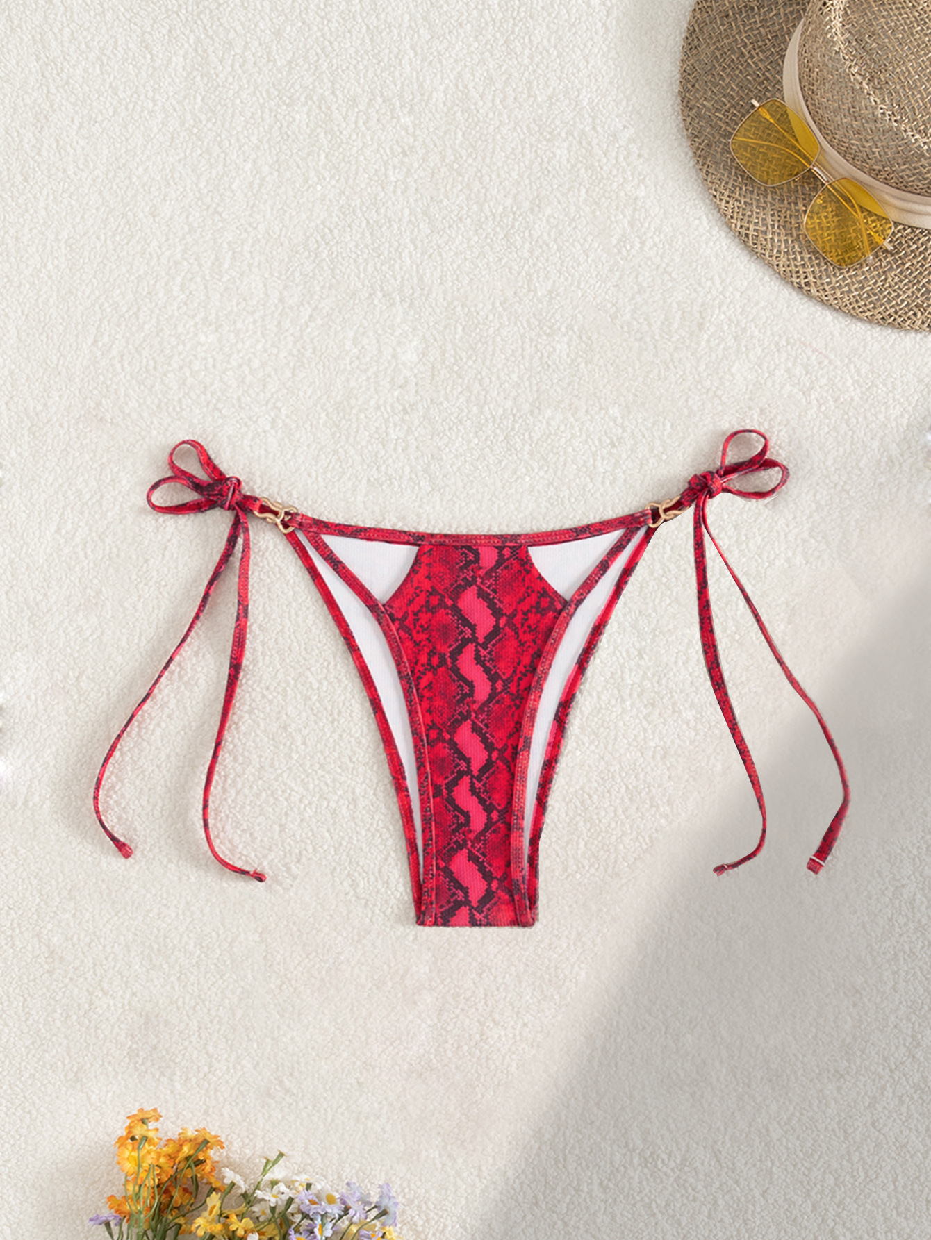 Rojo estampado de serpiente