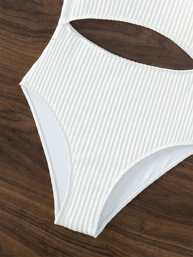 Women's Scoop Neck Midriff Cutout One Piece Swimsuit view 3